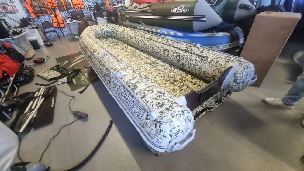 Лодка Флагман DK 370 I JET пиксель
